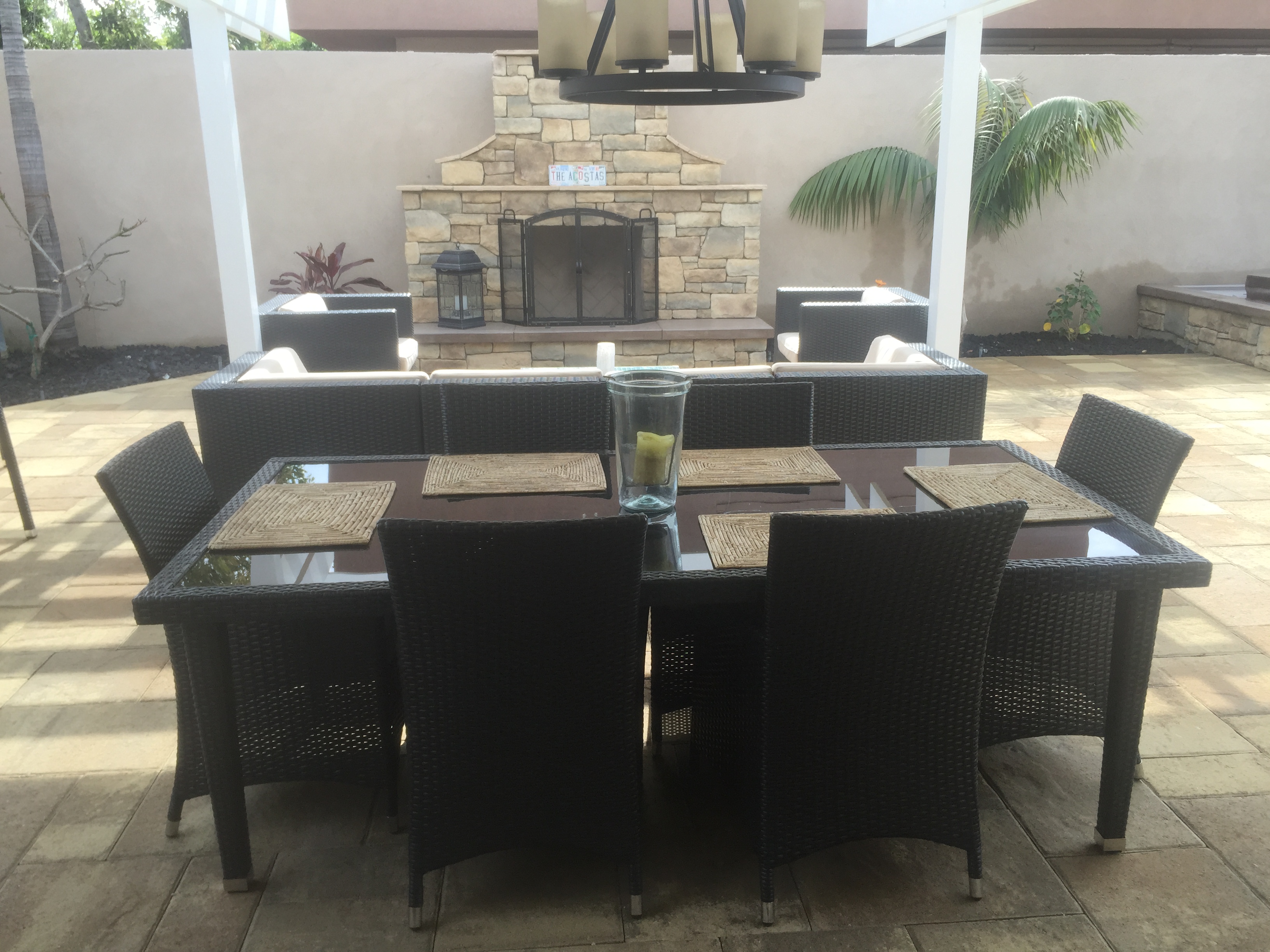 ohana-outdoor-dining-set-jamie